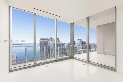 300 Biscayne Blvd Way Miami FL 33131