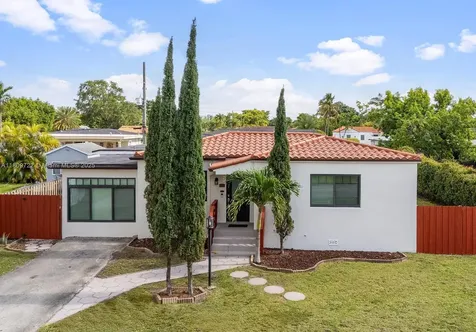 6241 SW 20th Terrace Miami FL 33155