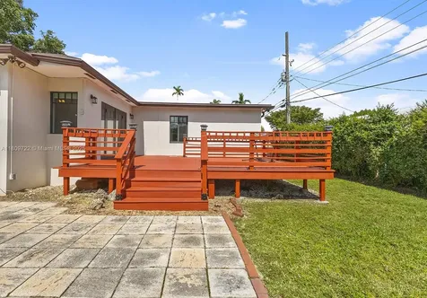 6241 SW 20th Terrace Miami FL 33155
