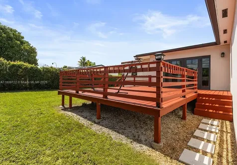 6241 SW 20th Terrace Miami FL 33155