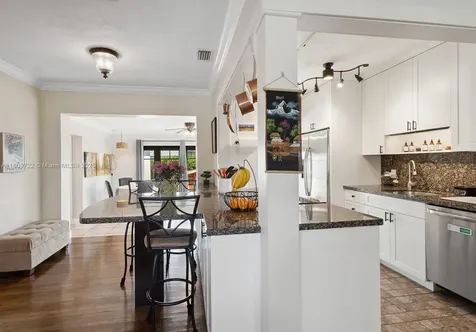 6241 SW 20th Terrace Miami FL 33155