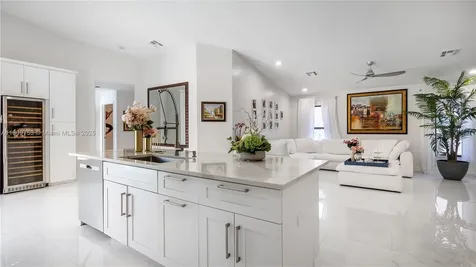 10412 NW 6th Street Coral Springs FL 33071