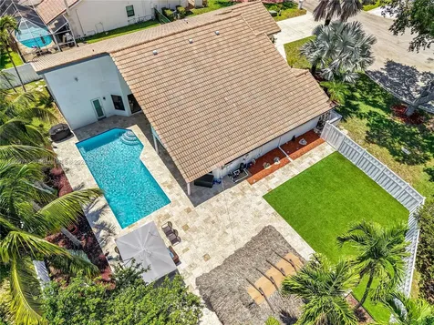 10412 NW 6th Street Coral Springs FL 33071