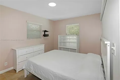 1901 NW 4th Street Pompano Beach FL 33069