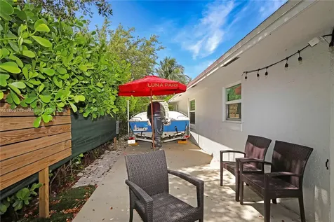 1901 NW 4th Street Pompano Beach FL 33069