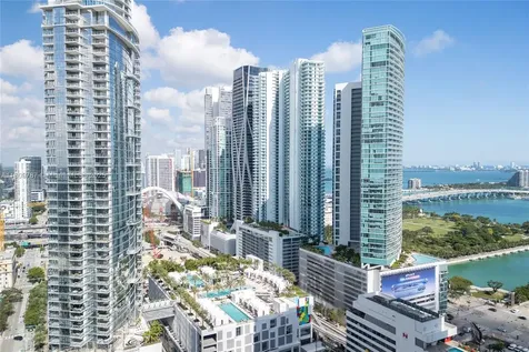 159 NE 6th Street Miami FL 33132