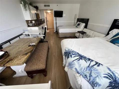 19201 Collins Avenue Sunny Isles Beach FL 33160