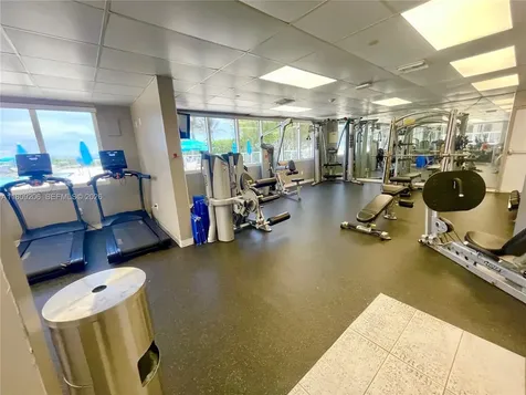 19201 Collins Avenue Sunny Isles Beach FL 33160