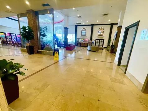 19201 Collins Avenue Sunny Isles Beach FL 33160