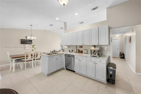 2330 SW Lejune Street Port St. Lucie FL 34953