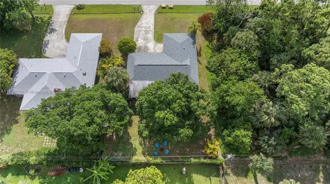 2330 SW Lejune Street Port St. Lucie FL 34953
