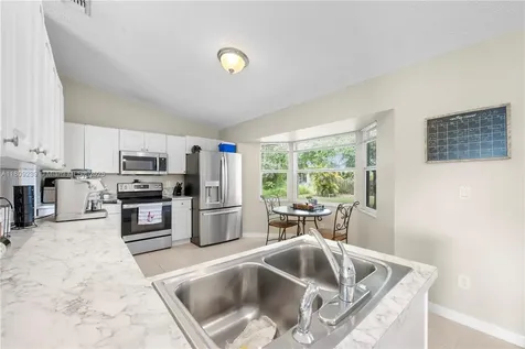 2330 SW Lejune Street Port St. Lucie FL 34953