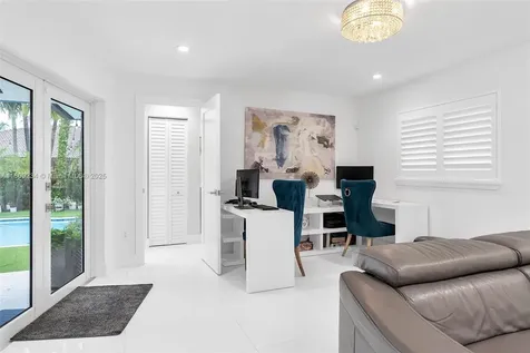 14318 SW 17th Street Miami FL 33175