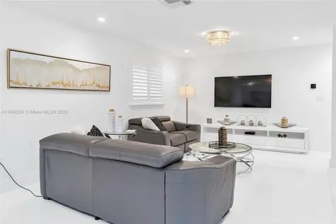 14318 SW 17th Street Miami FL 33175