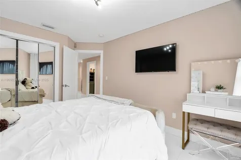 14318 SW 17th Street Miami FL 33175