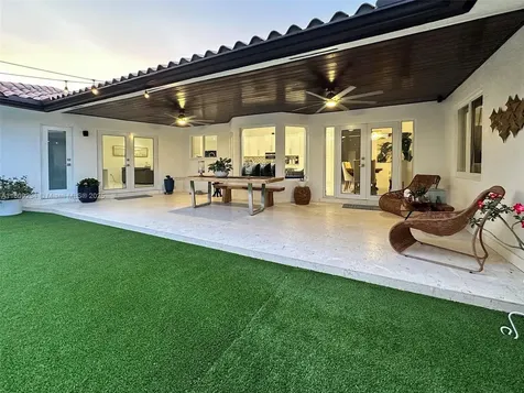 14318 SW 17th Street Miami FL 33175