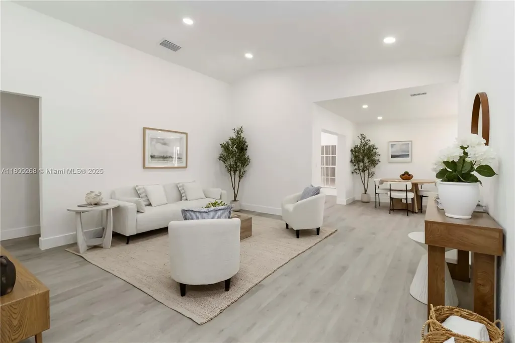 11250 SW 157th Court Miami FL 33196