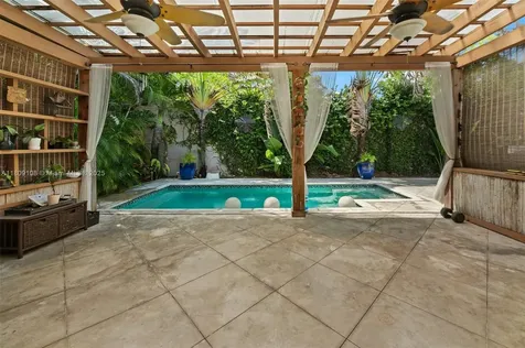 1771 Wa Kee Na Drive Miami FL 33133