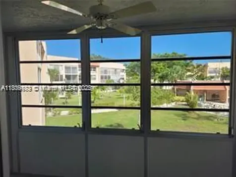 6850 R O Y A L Palm Bl Margate FL 33063