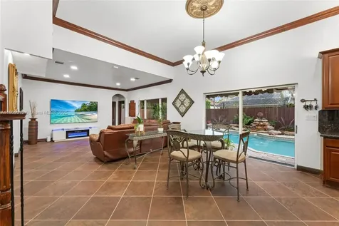 16526 SW 51st Terrace Miami FL 33185