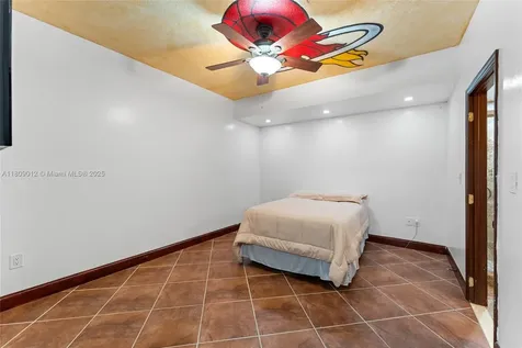 16526 SW 51st Terrace Miami FL 33185