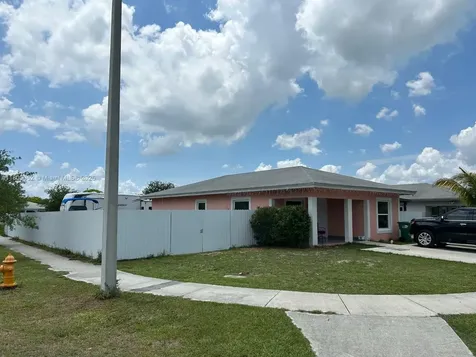20390 SW 119th Avenue Miami FL 33177