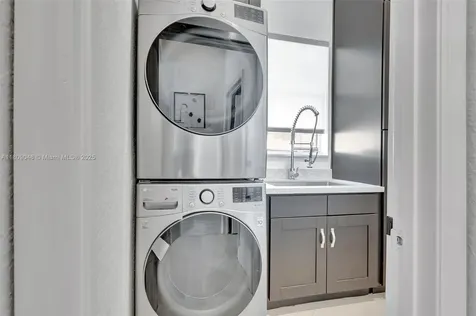 4231 N Magnolia Circle Delray Beach FL 33445