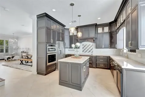 4231 N Magnolia Circle Delray Beach FL 33445