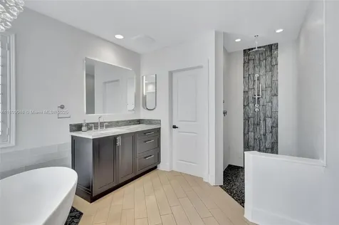 4231 N Magnolia Circle Delray Beach FL 33445