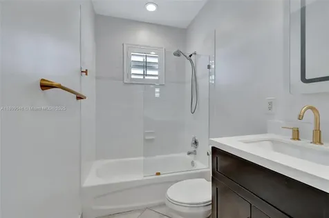 4231 N Magnolia Circle Delray Beach FL 33445