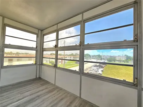 1490 NW 43rd Avenue Lauderhill FL 33313