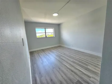 1490 NW 43rd Avenue Lauderhill FL 33313