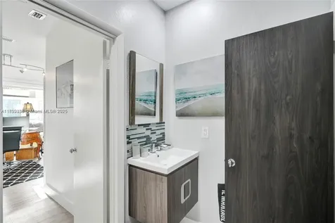 21388 Marina Cove Circle Aventura FL 33180