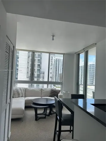 300 S Biscayne Boulevard Miami FL 33131