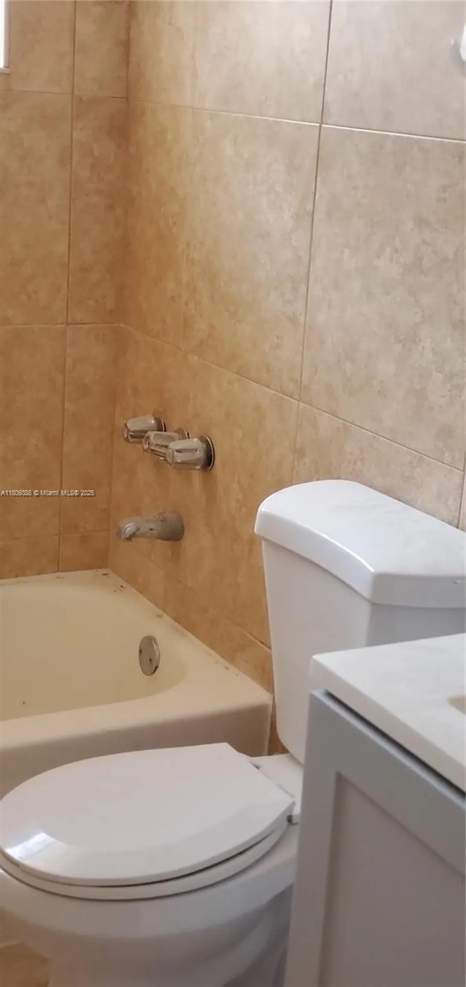 2350 SW 18th Terrace Fort Lauderdale FL 33315