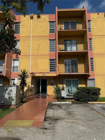 4705 NW 7th Street Miami FL 33126