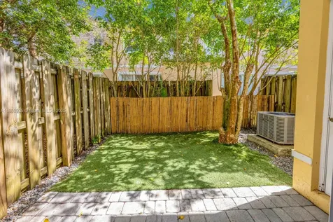 2928 SE 2nd Street Homestead FL 33033