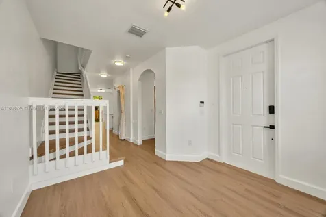 2928 SE 2nd Street Homestead FL 33033