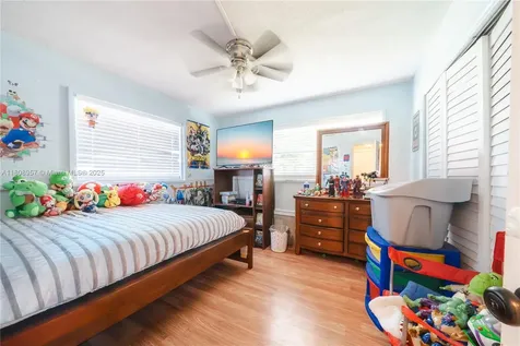 45 NW 188th Street Miami Gardens FL 33169