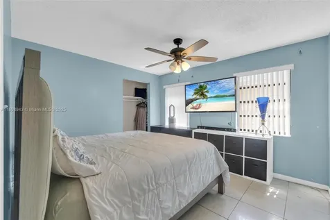 2412 Raleigh Street Hollywood FL 33020