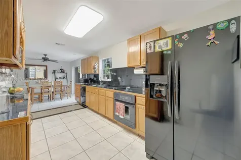 21519 SW 90th Avenue Cutler Bay FL 33189