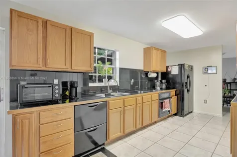 21519 SW 90th Avenue Cutler Bay FL 33189
