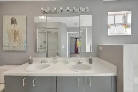 21519 SW 90th Avenue Cutler Bay FL 33189