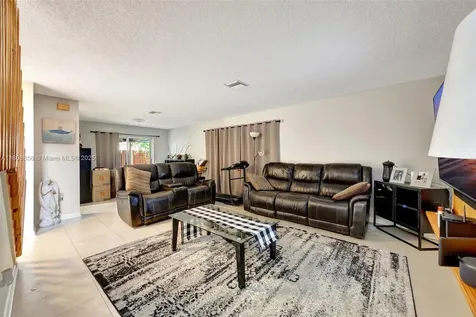 21519 SW 90th Avenue Cutler Bay FL 33189