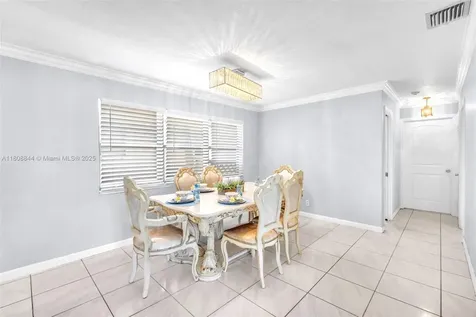 1520 N 25th Avenue Hollywood FL 33020