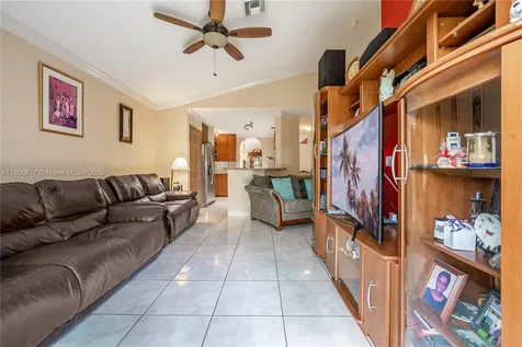 430 NW 107th Avenue Pembroke Pines FL 33026