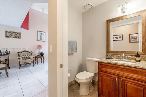 430 NW 107th Avenue Pembroke Pines FL 33026