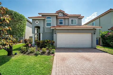 430 NW 107th Avenue Pembroke Pines FL 33026