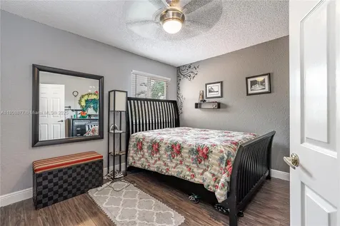 430 NW 107th Avenue Pembroke Pines FL 33026