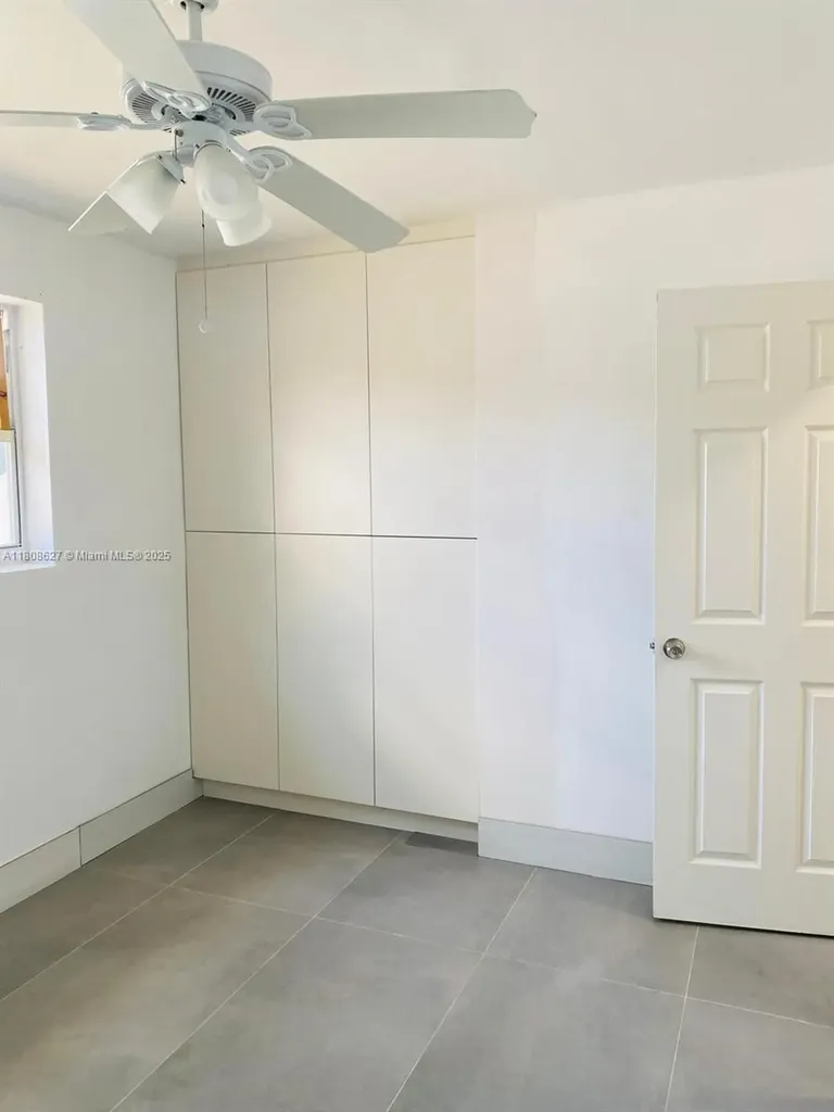 2820 NW 14th Court Fort Lauderdale FL 33311